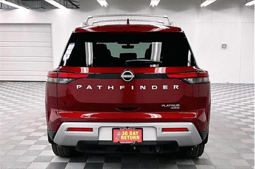 2025 Nissan Pathfinder Platinum 4WD