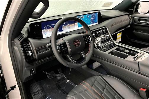 2025 Nissan Armada PRO-4X 4WD