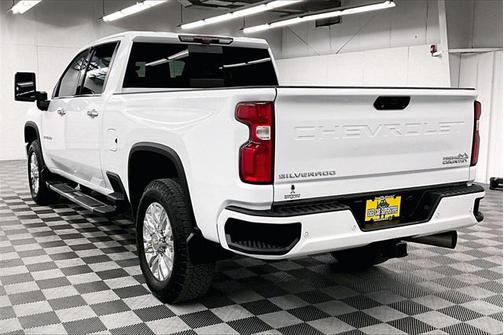 2022 Chevrolet Silverado 2500 High Country