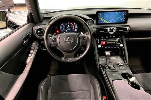 2022 Lexus IS 500 F SPORT Performance