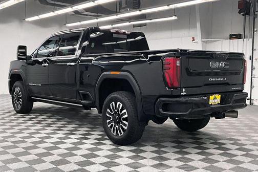 Onyx Black 2025 GMC Sierra 2500 Denali Ultimate