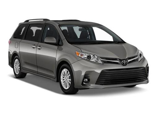 2021 Toyota Sienna XLE 7 Passenger