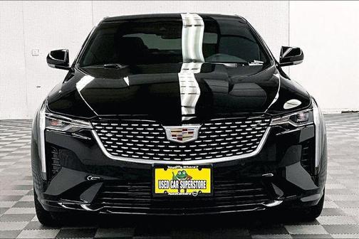 2025 Cadillac CT4 Premium Luxury RWD