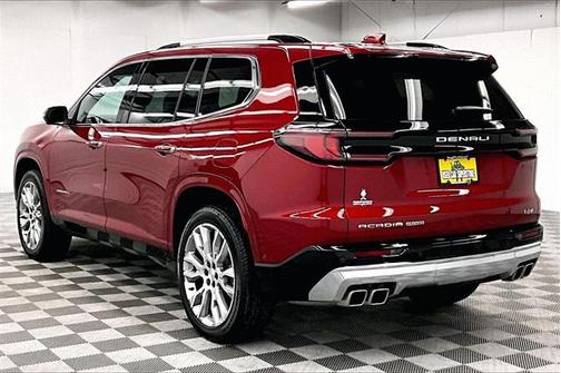 2025 GMC Acadia Denali