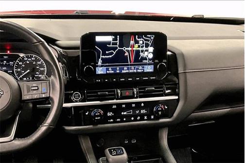 2022 Nissan Pathfinder SL 4WD