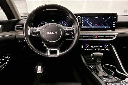 2024 Kia K5 EX