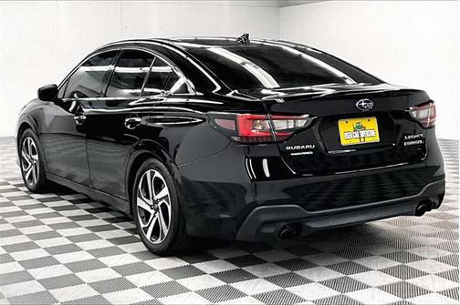 2022 Subaru Legacy Touring XT