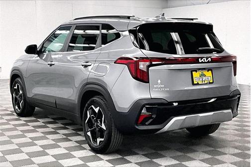 2025 Kia Seltos EX