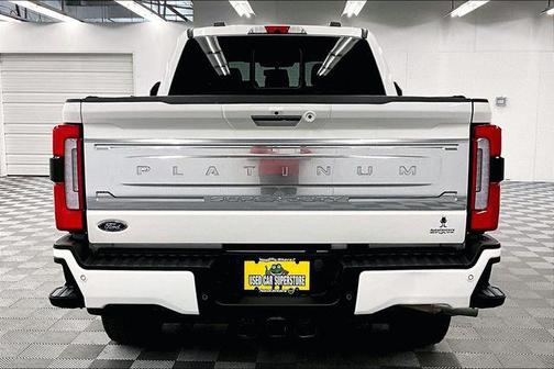 2024 Ford F-350 Platinum