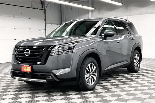 2025 Nissan Pathfinder SL 4WD