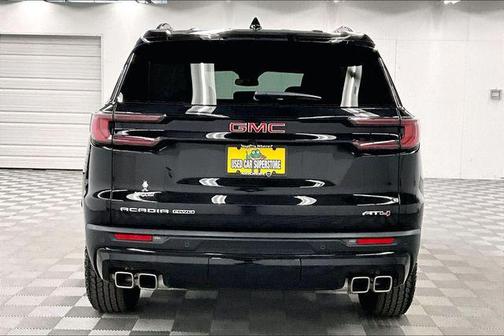 2025 GMC Acadia AWD AT4