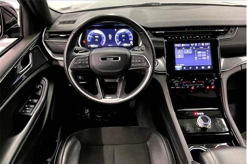 2022 Jeep Grand Cherokee Altitude