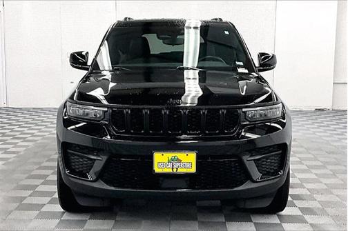 2022 Jeep Grand Cherokee Altitude