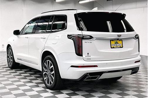 2023 Cadillac XT6 Sport AWD