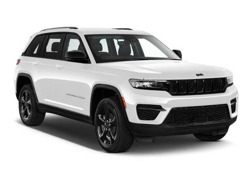 Bright White Clearcoat 2023 Jeep Grand Cherokee Altitude
