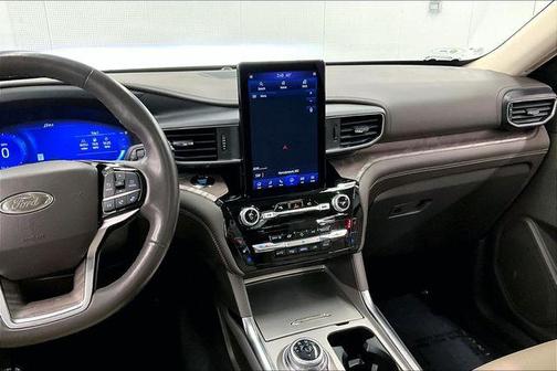 2023 Ford Explorer Platinum