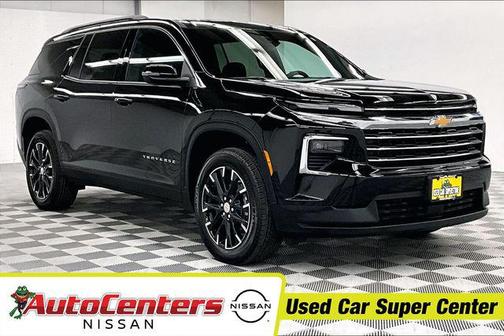 2025 Chevrolet Traverse LT