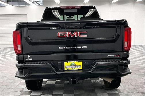 2023 GMC Sierra 2500 AT4