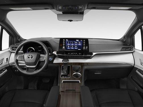 2023 Toyota Sienna Limited 7-Passenger