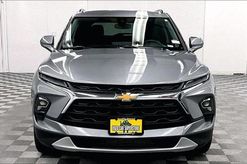 Sterling Gray Metallic 2024 Chevrolet Blazer 2LT