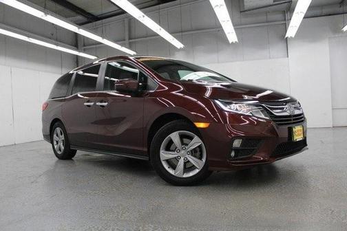 Photo 1 of 28 of 2018 Honda Odyssey EX-L