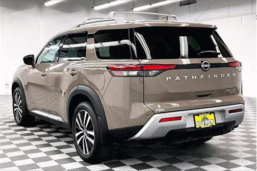 2024 Nissan Pathfinder Platinum 4WD