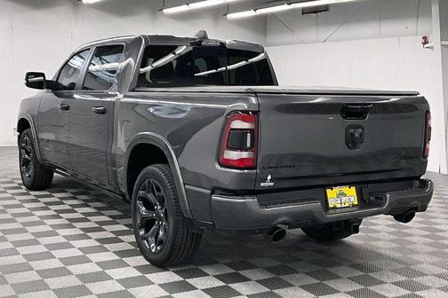 Granite Crystal Metallic Clearcoat 2024 RAM 1500 Limited