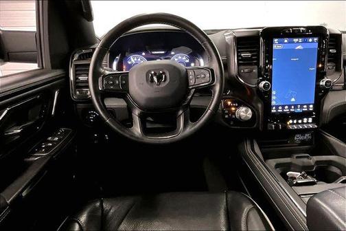 Granite Crystal Metallic Clearcoat 2024 RAM 1500 Limited