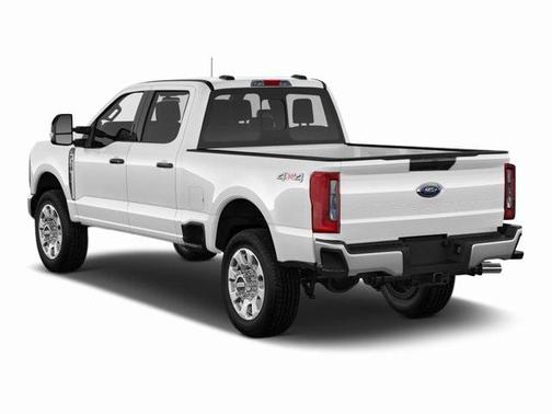 2023 Ford F-350 XLT