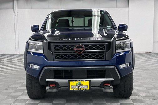 Deep Blue Pearl 2023 Nissan Frontier PRO-4X