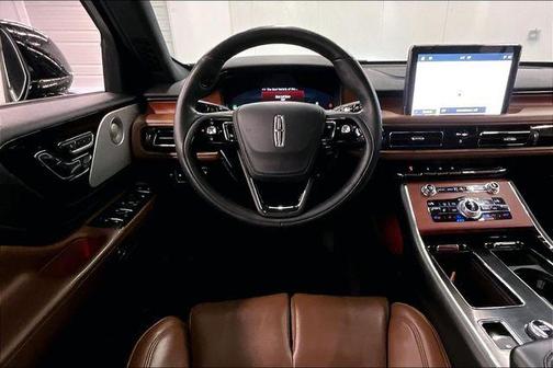 Infinite Black Metallic 2020 Lincoln Aviator Reserve AWD