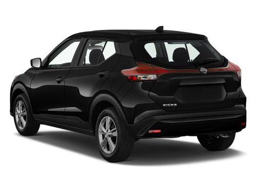 Super Black 2025 Nissan Kicks S
