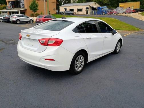 2019 Chevrolet Cruze LS