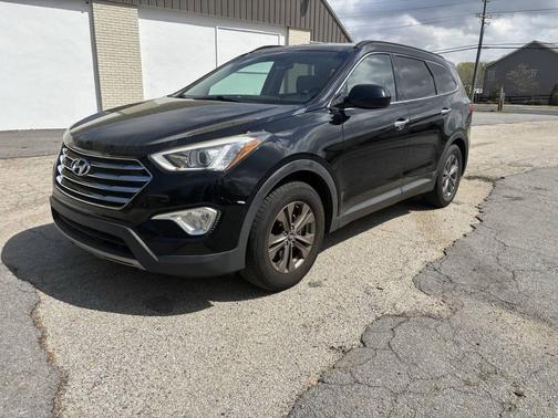 2016 Hyundai SANTA FE SE