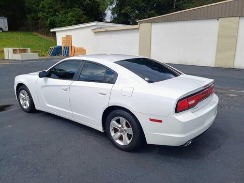 2014 Dodge Charger SE