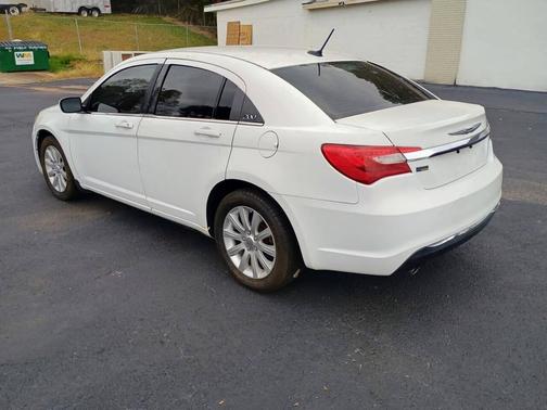 2014 Chrysler 200 Touring