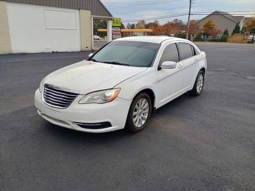 2014 Chrysler 200 Touring
