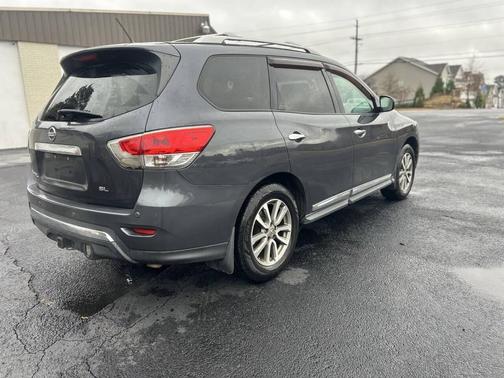 2014 Nissan Pathfinder SL