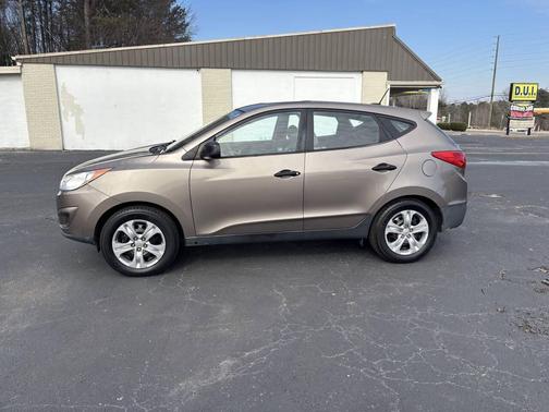 2011 Hyundai TUCSON GL