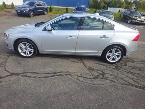 2015 Volvo S60 T5 Premier