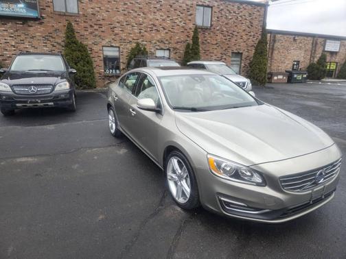 2016 Volvo S60 T5 Premier
