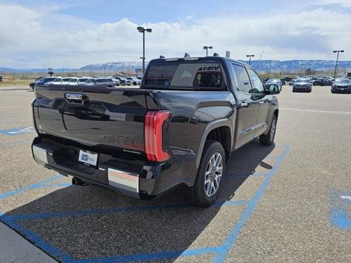 2025 Toyota Tundra Hybrid 1794 Edition