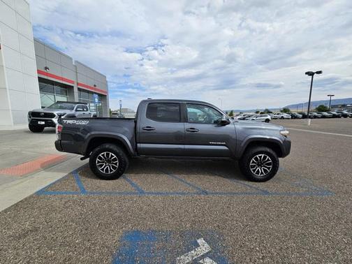 2021 Toyota Tacoma TRD Sport
