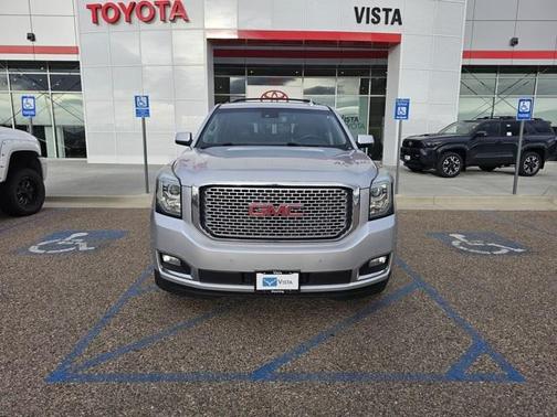 2017 GMC Yukon Denali