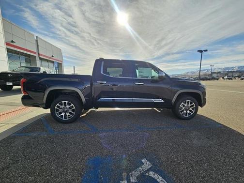 2025 Toyota Tundra Hybrid 1794 Edition