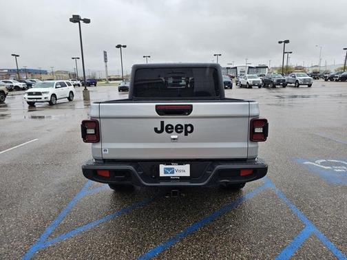 2024 Jeep Gladiator Willys