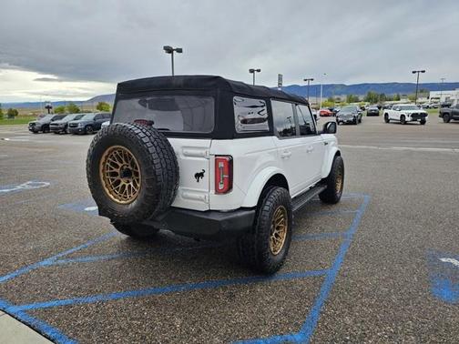 2022 Ford Bronco Outer Banks