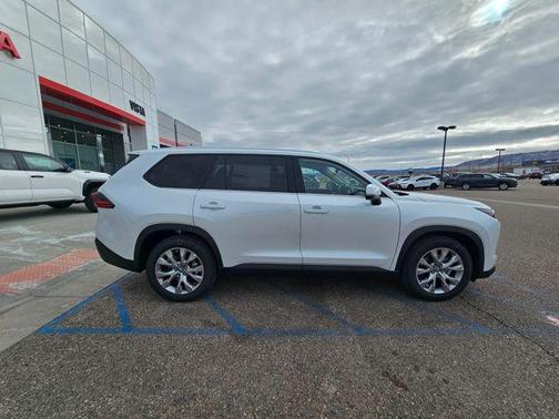 2026 Toyota Grand Highlander Hybrid Limited