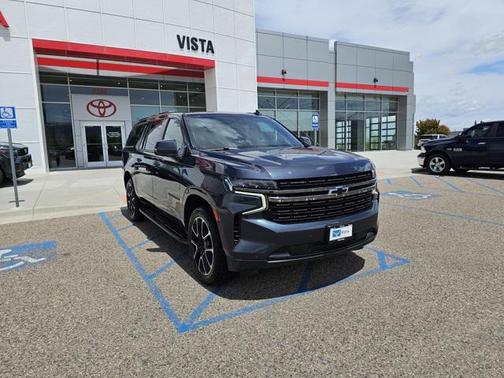 2022 Chevrolet Suburban RST