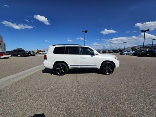 2013 Toyota Land Cruiser Base